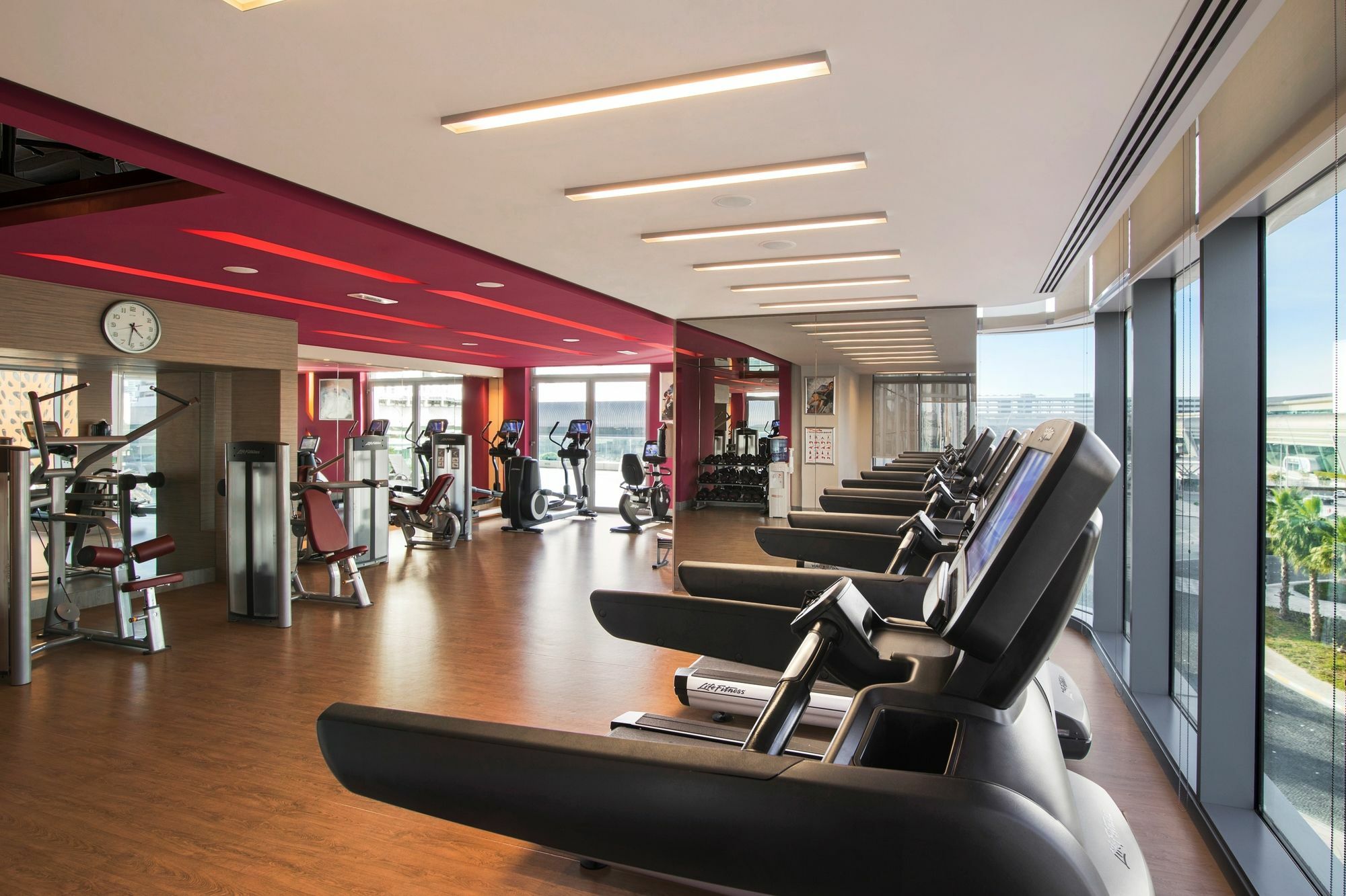 Capital Centre Arjaan By Rotana Aparthotel Abu Dhabi Luaran gambar